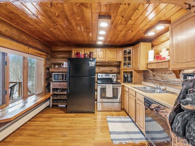 3895 Division Street W, Backus, MN 56435