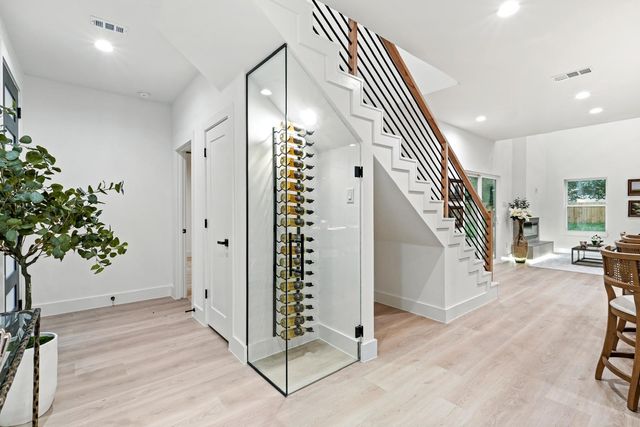 2515 Southland Street, Dallas, TX 75215