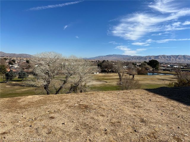 18257 Deauville Drive, Victorville, CA 92395