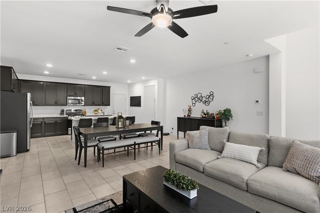 335 Laurel Peak Drive, Henderson, NV 89015