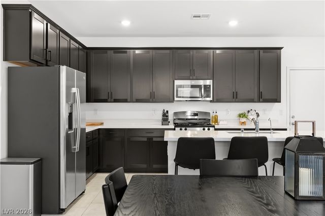 335 Laurel Peak Drive, Henderson, NV 89015