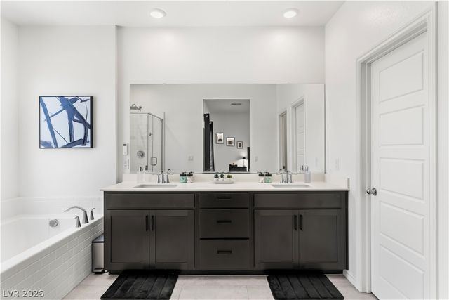 335 Laurel Peak Drive, Henderson, NV 89015