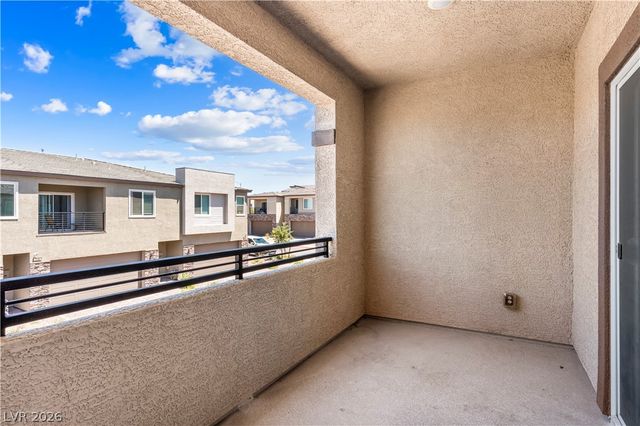 335 Laurel Peak Drive, Henderson, NV 89015