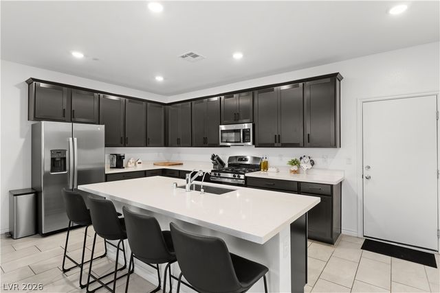 335 Laurel Peak Drive, Henderson, NV 89015