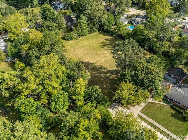 000 Shotka, Garden City, MI 48135