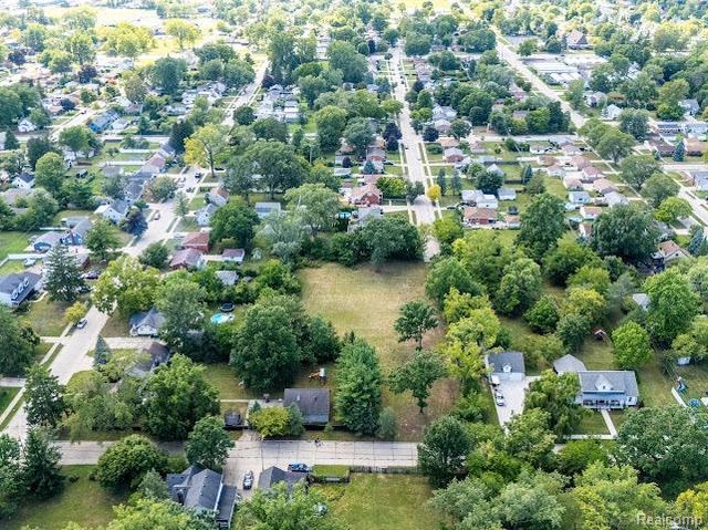 000 Shotka, Garden City, MI 48135