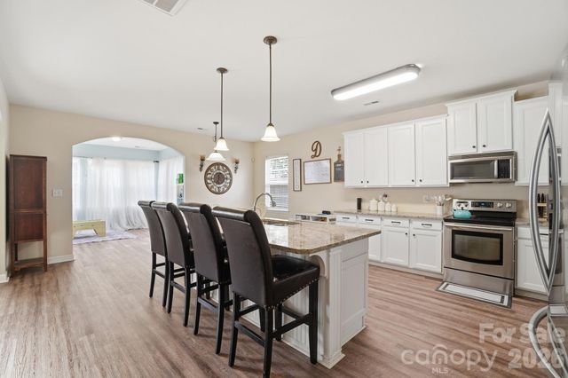 6629 Thistle Down Drive, Harrisburg, NC 28075