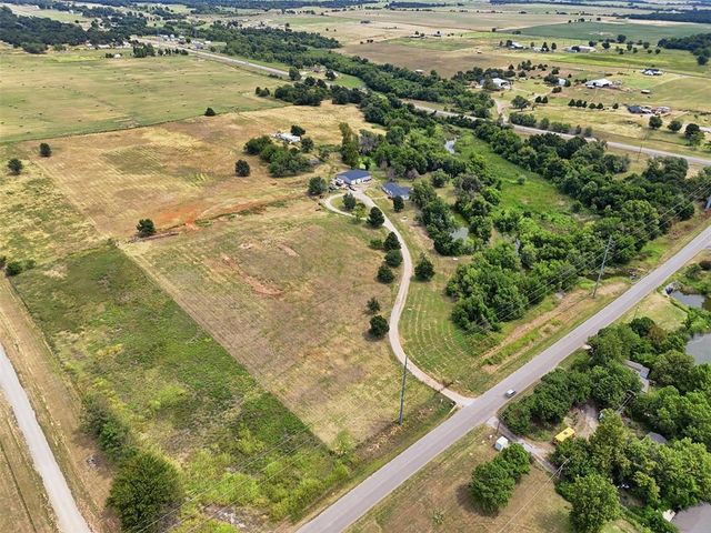 13732 W Cooksey Road, Crescent, OK 73028