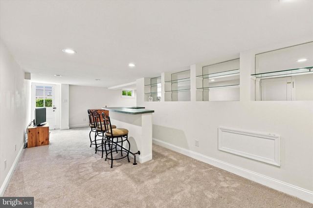 12 HIDDEN LN, Feasterville Trevose, PA 19053
