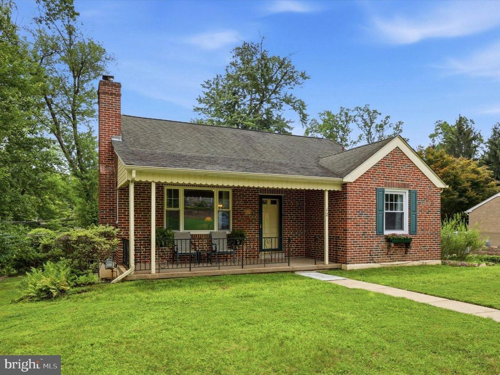 12 HIDDEN LN, Feasterville Trevose, PA 19053