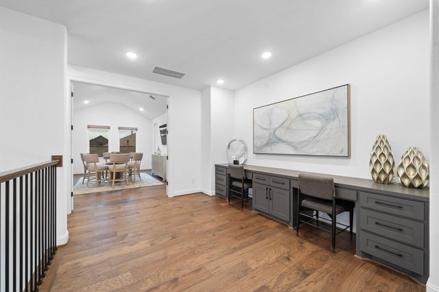 2105 Bennet Court, Conroe, TX 77384