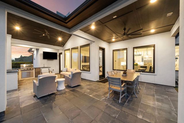 2105 Bennet Court, Conroe, TX 77384