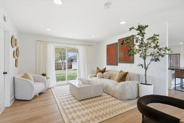 405 Meadowgreen Dr, Franklin, TN 37069