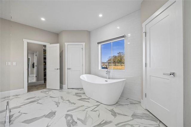 7588 State Rte 98 Road, Commerce, GA 30530