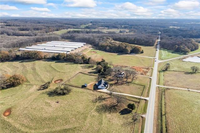 7588 State Rte 98 Road, Commerce, GA 30530