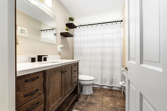 94 Howard St, Saugus, MA 01906