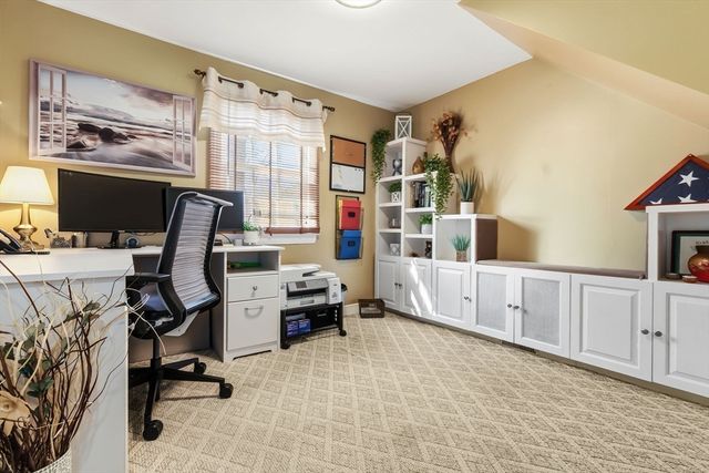 94 Howard St, Saugus, MA 01906