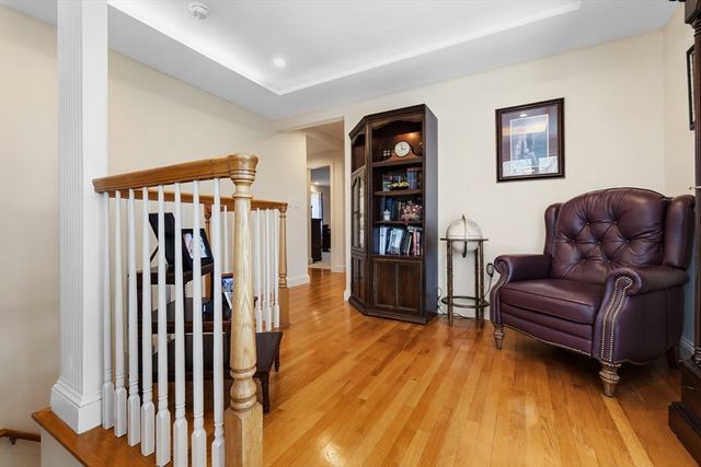 94 Howard St, Saugus, MA 01906