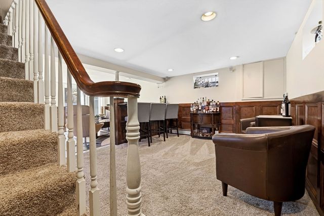 94 Howard St, Saugus, MA 01906