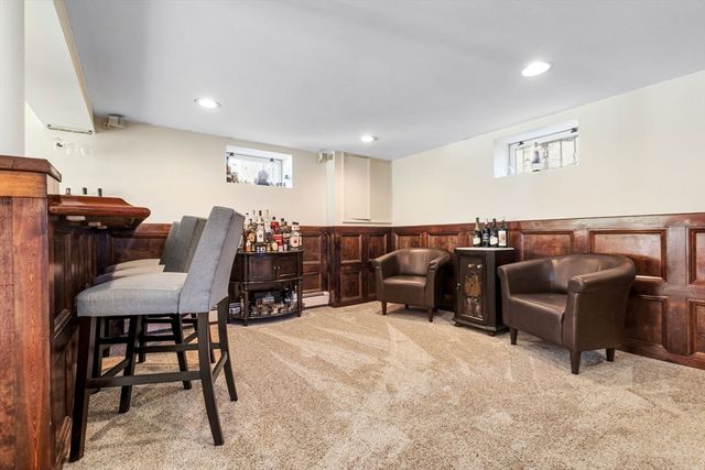 94 Howard St, Saugus, MA 01906