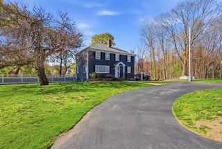 94 Howard St, Saugus, MA 01906