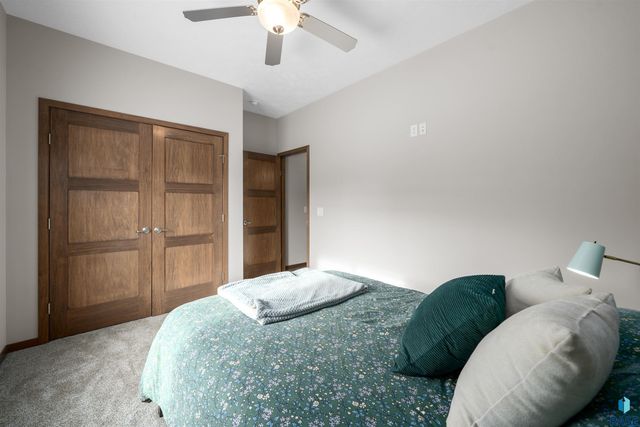 500 E Cairos Pl Place, Brandon, SD 57005