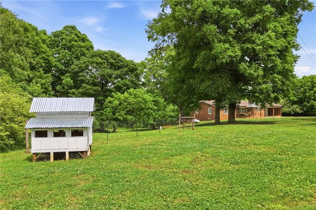 174 Old Ballground Road, Canton, GA 30115