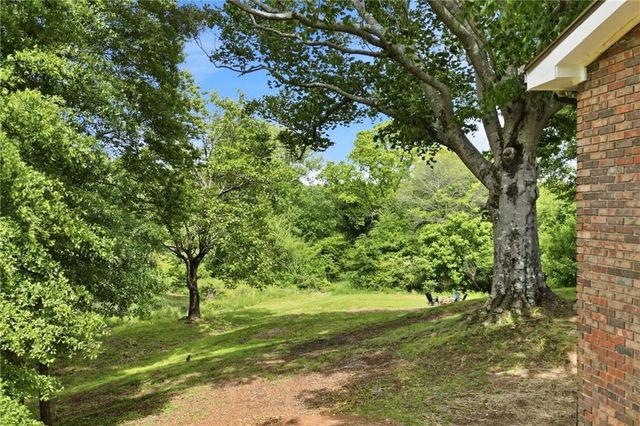174 Old Ballground Road, Canton, GA 30115