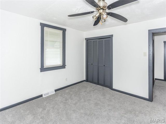 530 Poplar Street, Highland, IL 62249
