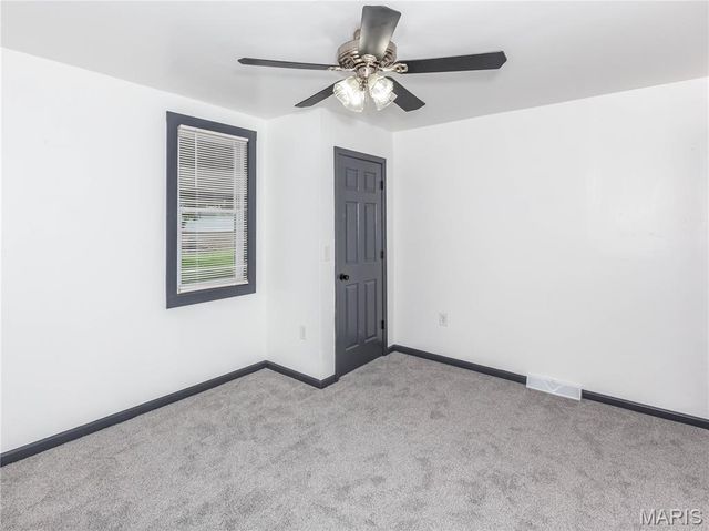 530 Poplar Street, Highland, IL 62249