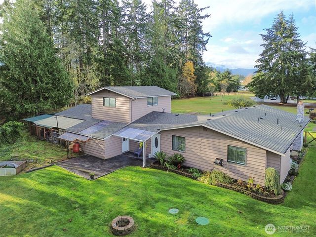 242 Agnew Parkway, Port Angeles, WA 98362