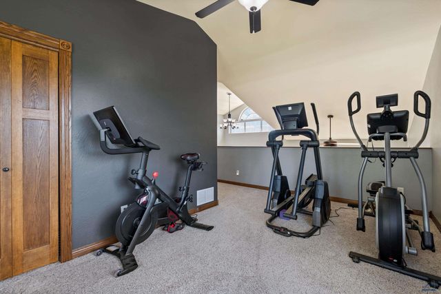 6718 KENNEMER DR, Rapid City, SD 57702