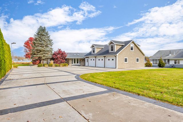 2217 Shady Lane Court, Clarklake, MI 49234