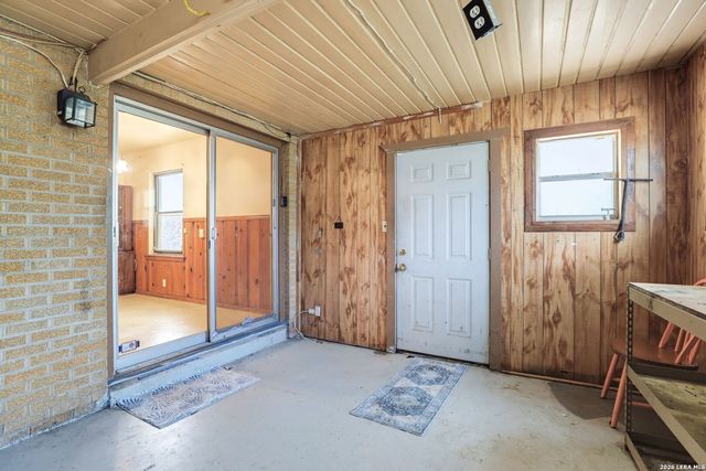 610 PILGRIM DR, San Antonio, TX 78213