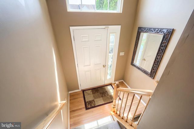 1191 LEDGE DR, York, PA 17408