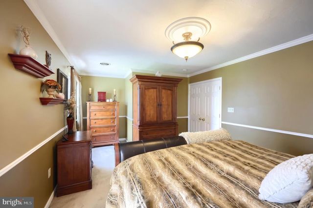1191 LEDGE DR, York, PA 17408