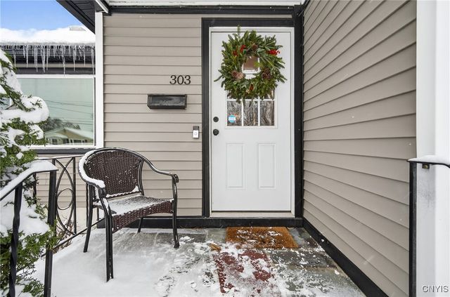 303 Snyder Avenue, Salina, NY 13206