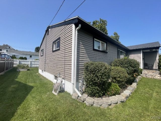 303 Snyder Avenue, Salina, NY 13206
