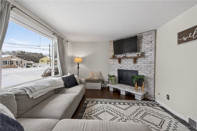 303 Snyder Avenue, Salina, NY 13206