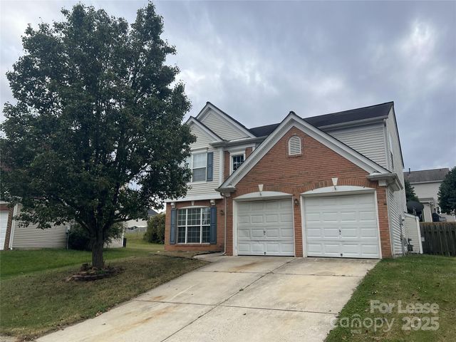 2840 Old Ironside Drive, Charlotte, NC 28213