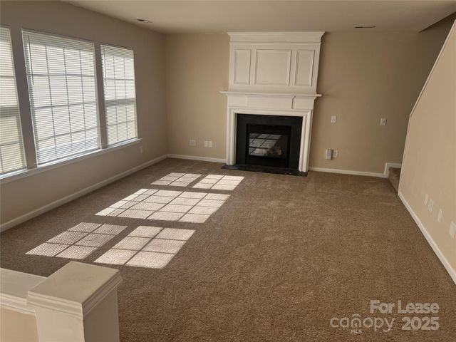 2840 Old Ironside Drive, Charlotte, NC 28213