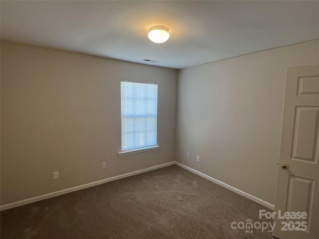 2840 Old Ironside Drive, Charlotte, NC 28213