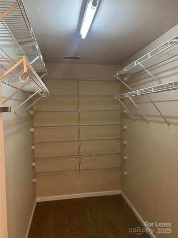 2840 Old Ironside Drive, Charlotte, NC 28213