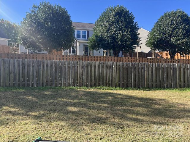 2840 Old Ironside Drive, Charlotte, NC 28213