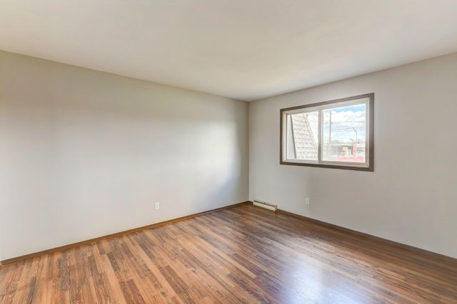 8029 Jefferson Avenue, Munster, IN 46321