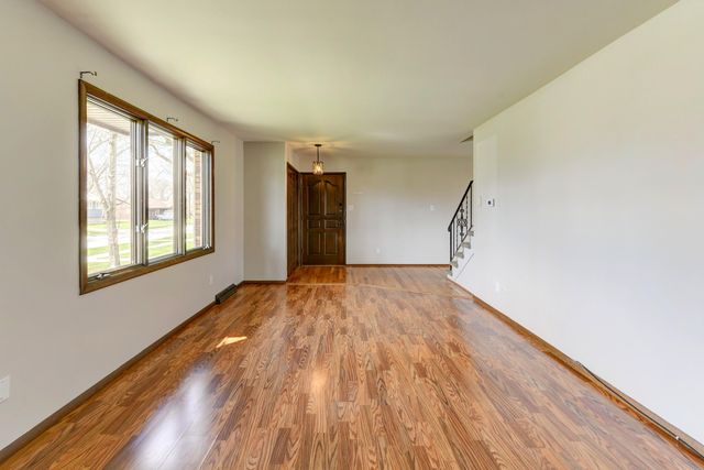 8029 Jefferson Avenue, Munster, IN 46321