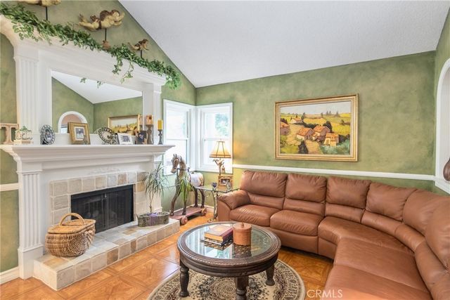 980 Witherspoon Drive, Thousand Oaks, CA 91360