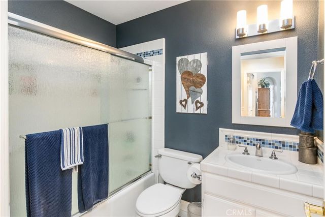 980 Witherspoon Drive, Thousand Oaks, CA 91360