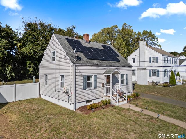 32 Sunset Road, Hamden, CT 06518