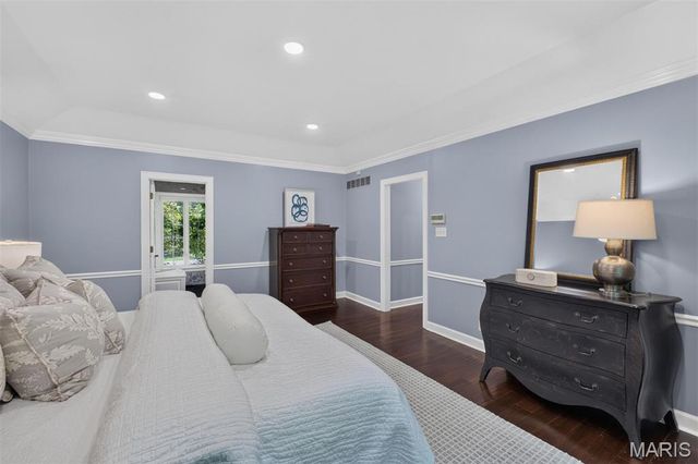 139 Ladue Lake Drive, Creve Coeur, MO 63141
